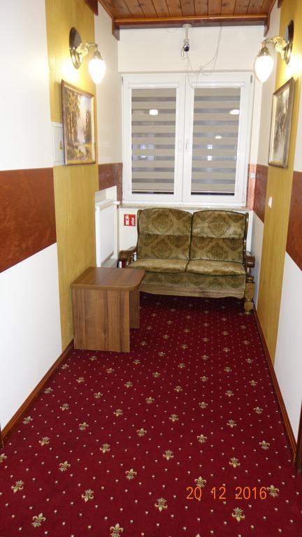 Pokoje Goscinne ”Zubr” Białowieża Extérieur photo