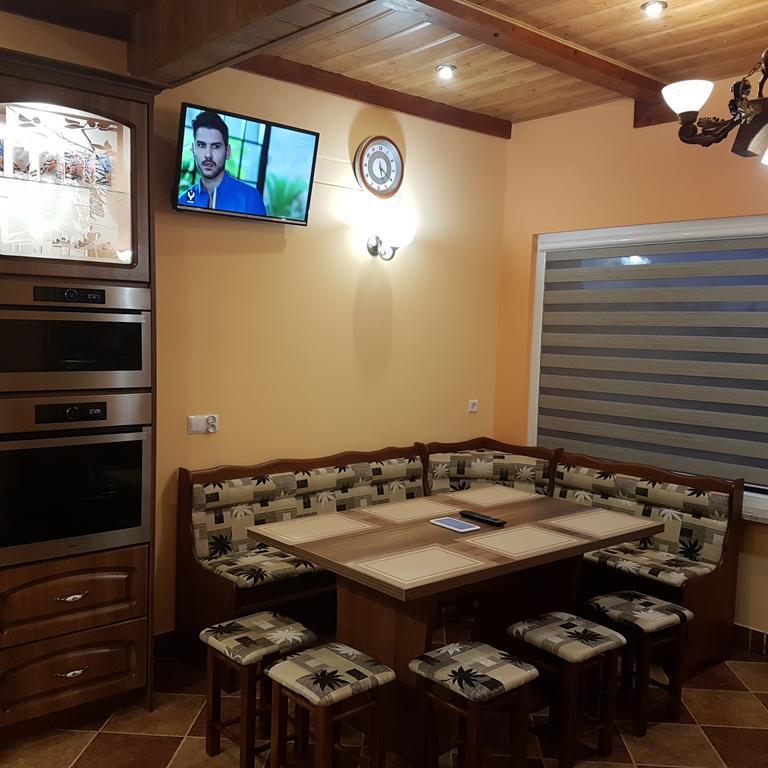 Pokoje Goscinne ”Zubr” Białowieża Extérieur photo
