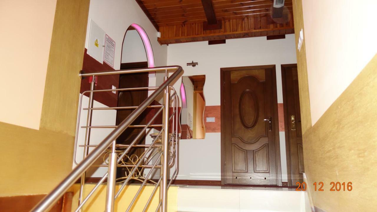 Pokoje Goscinne ”Zubr” Białowieża Extérieur photo